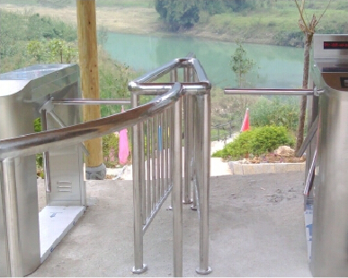 廣西河池4A景區(qū)同壽山水